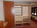 Vstavaná skriňa do izby
