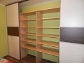 Vstavaná skriňa do izby